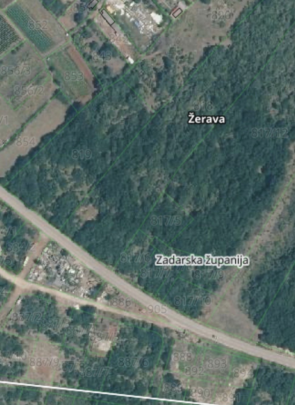 Žerava- vise građevinskih zemljista od 680 -900 m2 - Image 1
